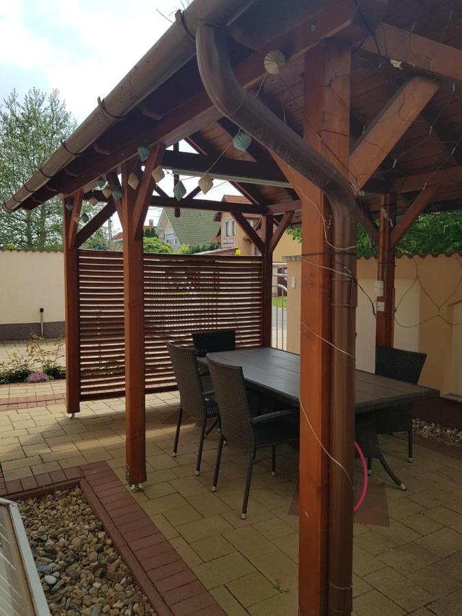 Elek Apartmanház Hajduszoboszlo Exterior foto